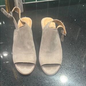 Lucky Brand Gray Mules with Chunky Heel